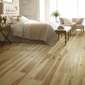 Bedroom hardwood flooring | Floor Systems